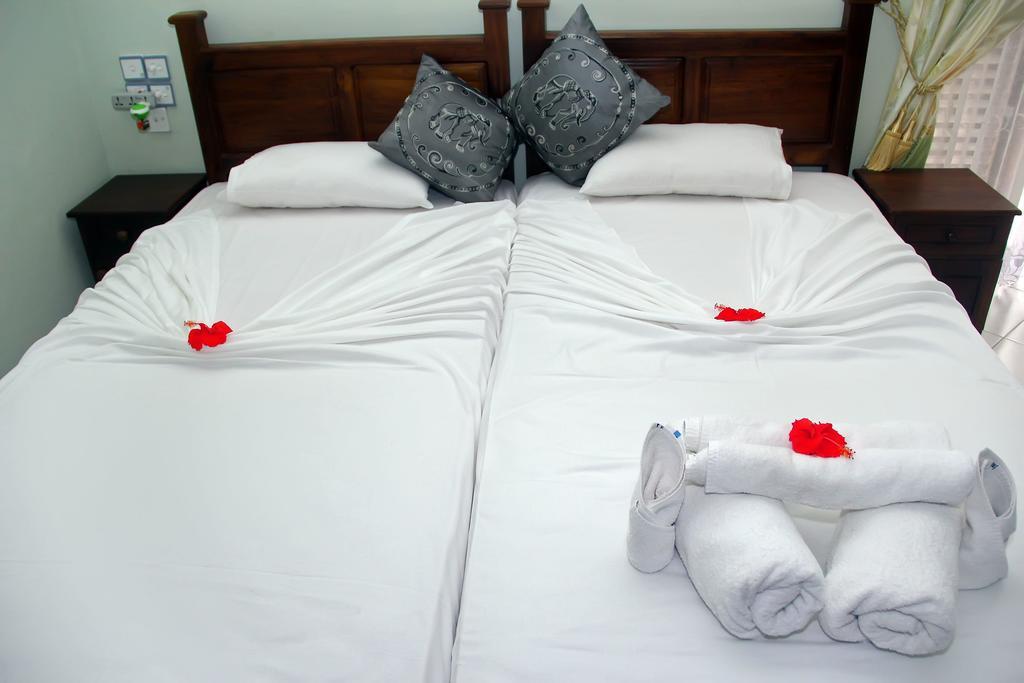Methira Villa Aluthgama Habitación foto